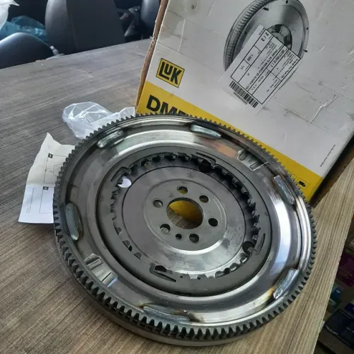 Volante do Motor 1.4 Golf MK7 /Audi A3 1.4 e Audi A1 Novo Original