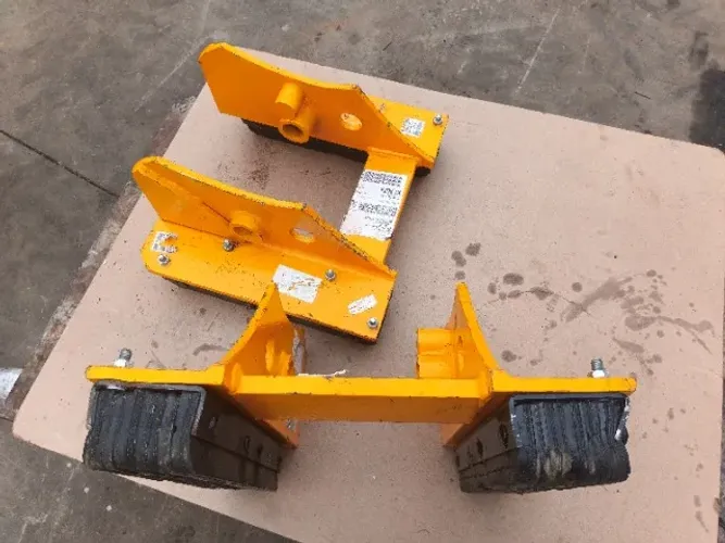 Sapata do estabilizador com borracha Retroescavadeira JCB 3C / 3CX / 4CX p/n 126/02420