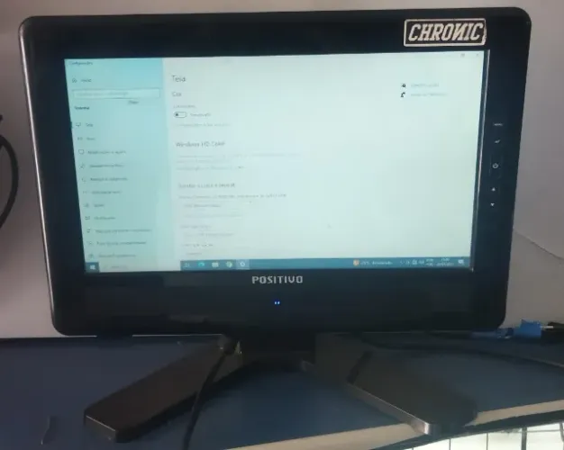 monitor positivo 