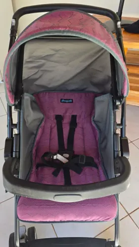 Carrinho burigotto RioK bebê conforto e suporte