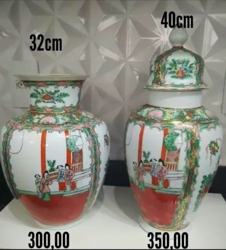 Vaso de Porcelana, Década de 70 Pintado a mão