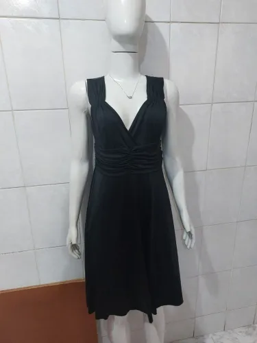 Vestido Preto - tamanho M