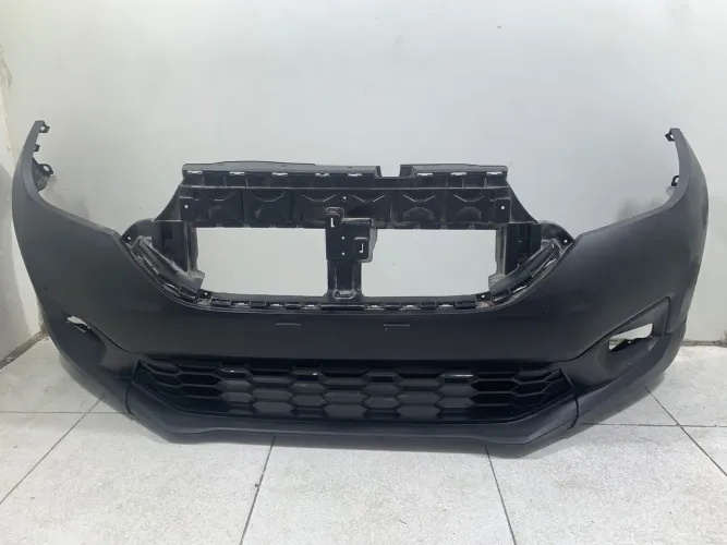 Parachoque dianteiro Fiat strada 2021/2025