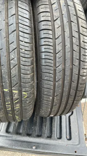 Pneu 185/60/15 95 % Vida util Dunlop