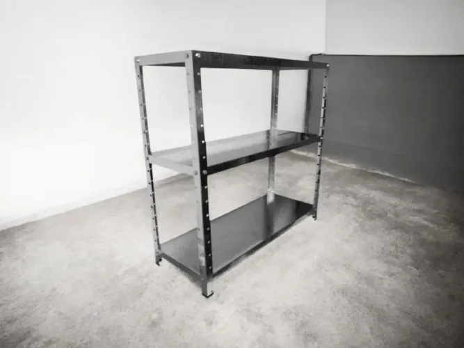 ESTANTE EM AÇO GALVANIZADA