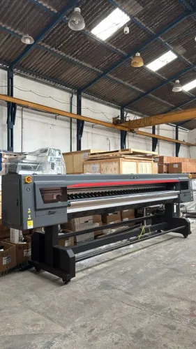 Impressora 3.20m UV rolo a rolo | 4 cabeças i3200 | NOVA