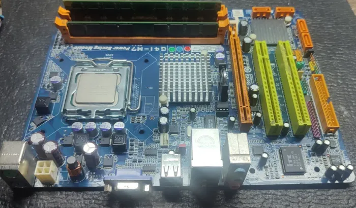 Kit placa-mãe core 2 duo 4gb
