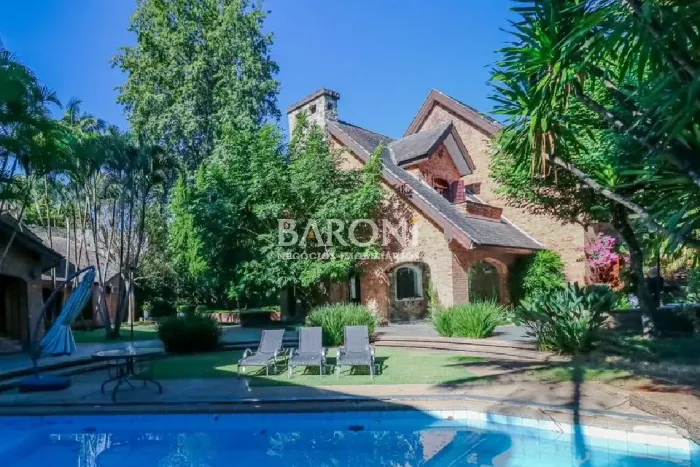 Baroni Imóveis, imobiliária em Moema, especializada em compra e venda de imóveis residenci