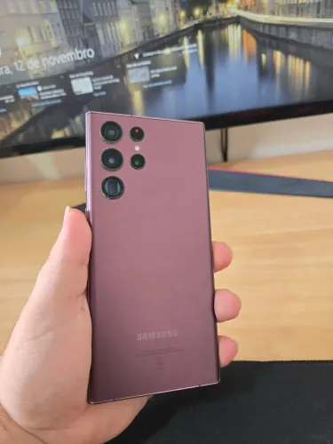Galaxy S22 Ultra Vinho 12/256 Gb aceito troca passo cartão