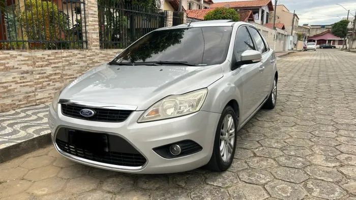 Ford Focus Ghia Sed. 2.0 16v/2.0 16V Flex AUT 2010