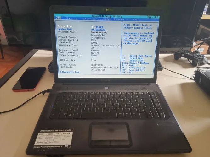 Vendo Notebook Compaq razoável 