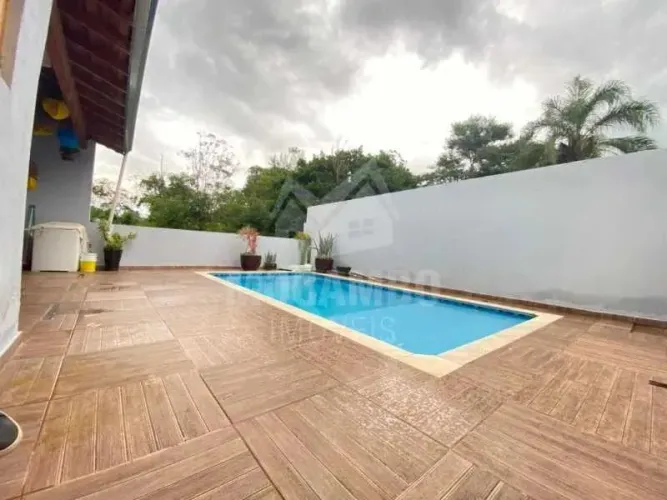 Casa em Condomínio : / Residencial / Condomínio Jardim das Paineiras