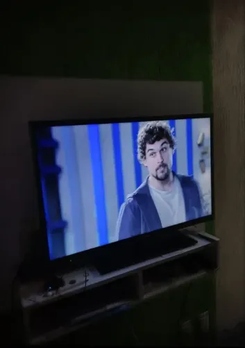 Tv semp Toshiba 39 polegadas 