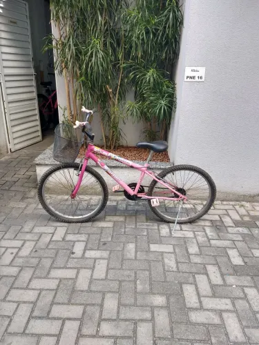 Bicicleta aro 24 feminina