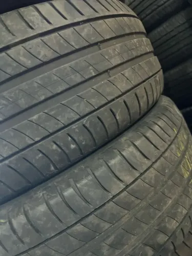 Pneu 225/55/18 Michelin 93% Vida