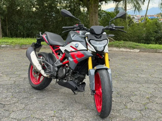 MOTO BMW G310 R 2023