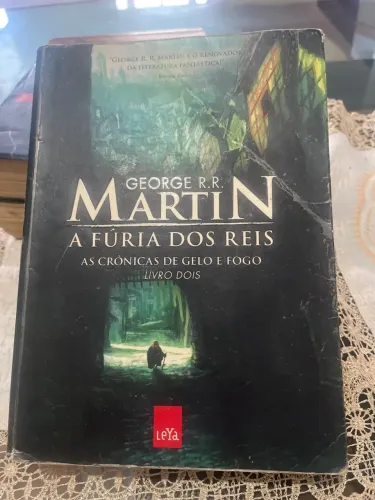 A Fúria dos Reis - Crônicas de Gelo e Fogo - Livro 2