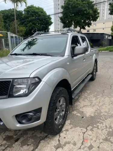 Nissan Frontier SV At.cd 4X4 2.5 TB Diesel Mec. 2014