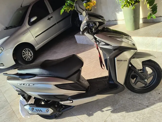 Vende-se Honda Elite