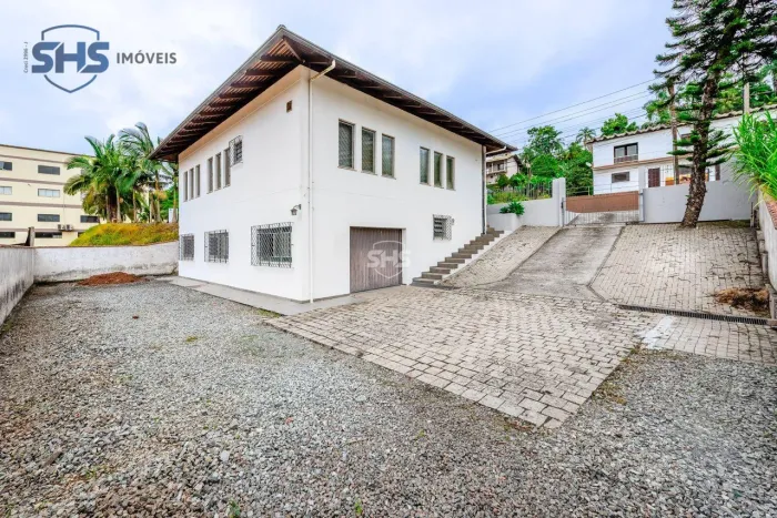 Casa para alugar com 200 m² - Salto do Norte - Blumenau/SC