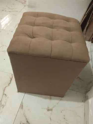 Puff Decorativo Estofado Bege