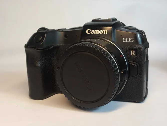 Camera Canon RP 