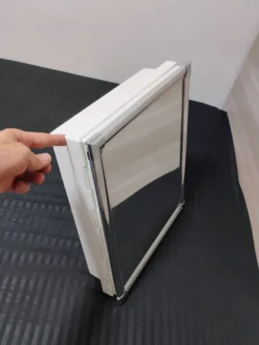 Armário de Banheiro com Espelho R$ 150 Reais