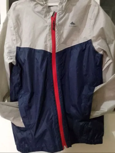 Corta vento/Capa de Chuva Infantil - Decathlon - USADO