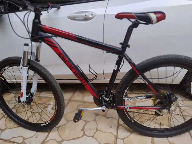 Bike aro 27.5, 21 marchas câmbio Shimano