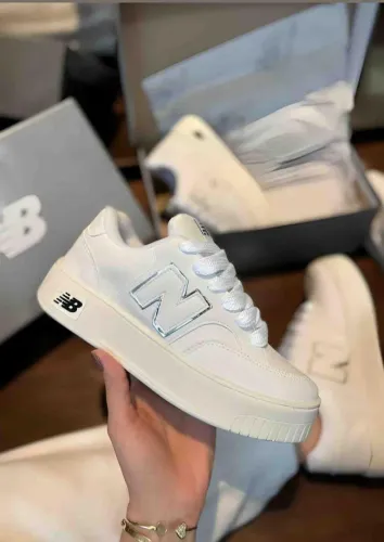 Tênis New Balance Branco