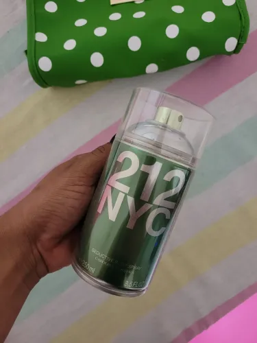 BODY SPRAY 212 NYC