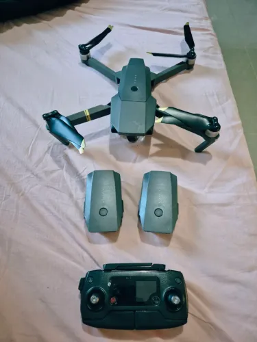 Drone DJI Mavic Pro Combo Flymore