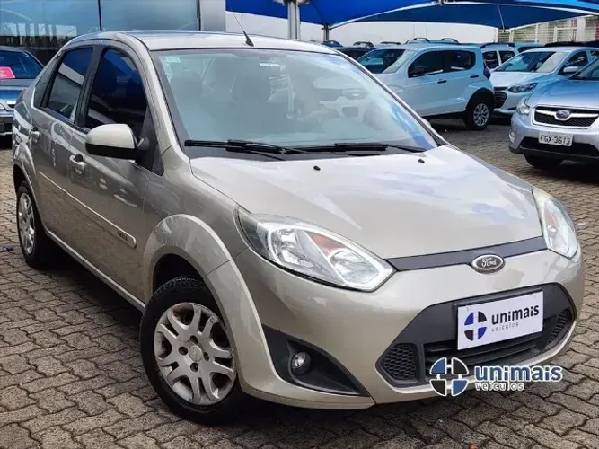 Ford Fiesta Sed. 1.6 8V Flex 4P 2013