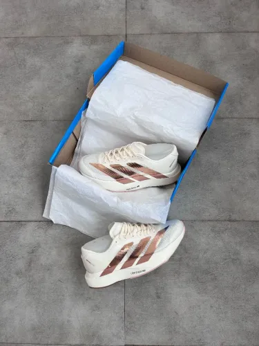 Tênis Adidas Adizero 