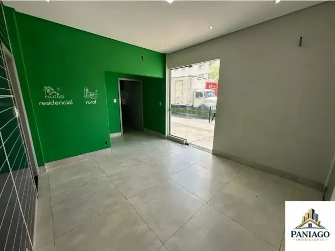 Sala Comercial 30m² Av. Filinto Müller (VG) | Frente Avenida + Banheiro
