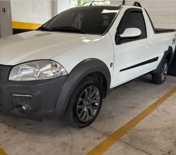 Fiat Strada Adventure 1.8/ 1.8 Locker Flex CE 2018