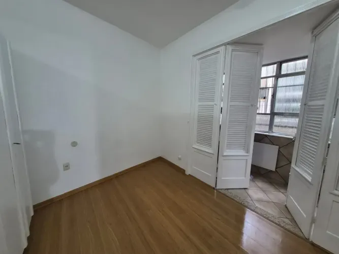Apartamento charmoso para locação na Glória Rua Benjamim Constant Rio de Janeiro
