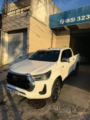 Toyota Hilux CD SRV 4X4 2.8 TDI Diesel Aut. 2017