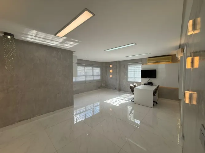 Sala Comercial - Casa forte 