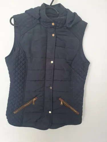 Robe Noir Colete com capuz azul marinho