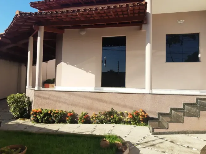 ALUGA CASA NO CENTAURO