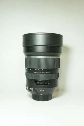 Lente Tamron AF-S SP 15-30mm f/2.8 para Nikon