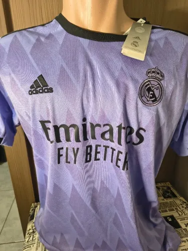 Camisa Real Madrid Away 22/23 ? Roxa/Lilás ? Nova com Etiqueta