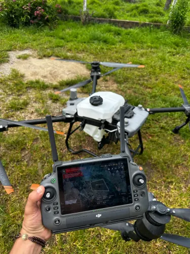 Drone pulverizador agrícola 