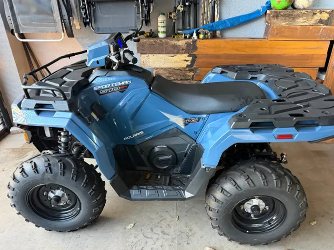 Polaris 570 único dono
