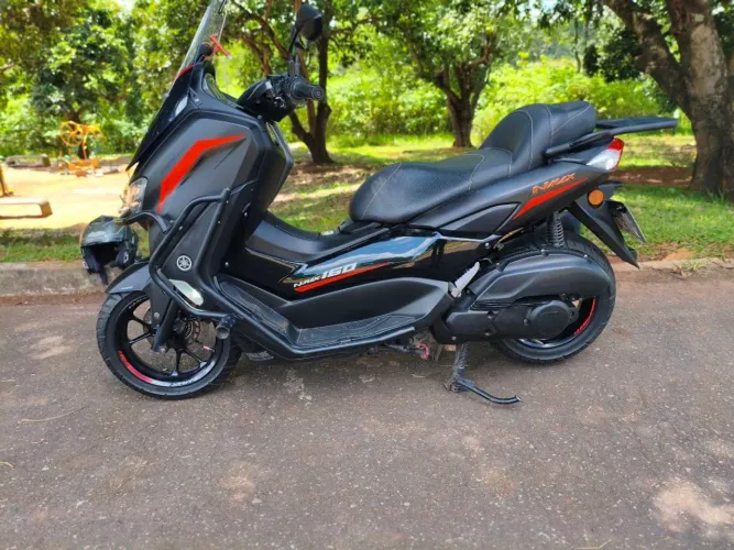 Nmax 2021 toda equipada 