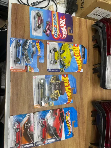 Hot Wheels lote 6 unidade
