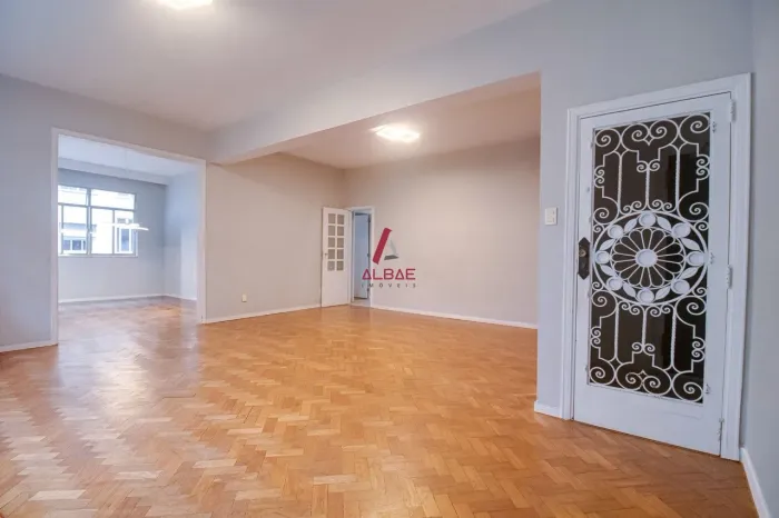 COPACABANA | PRAIA | 4 QUARTOS | 176 M² | VENDA
