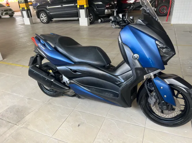 Moto em excelente estado . Único dono