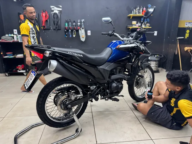 XRE 190 MUITO NOVA